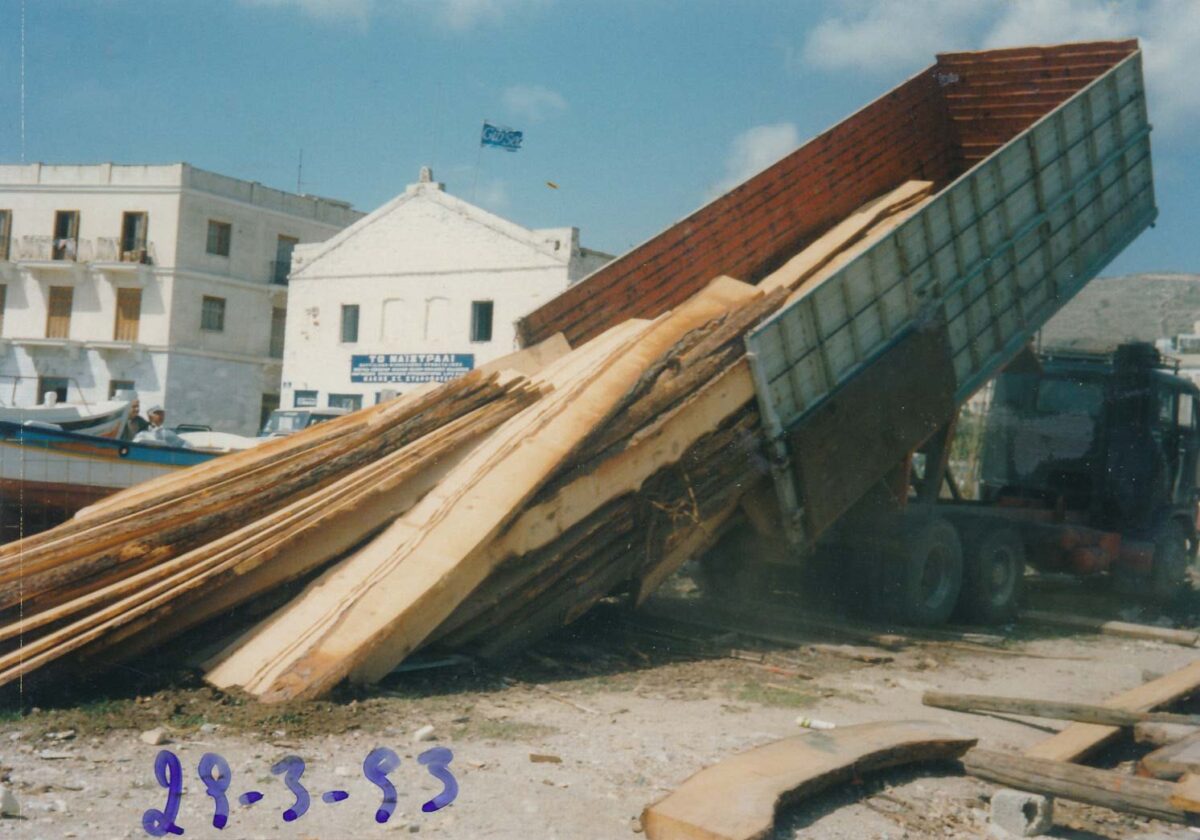 archipelago-syros-boatbuilding-01-featured