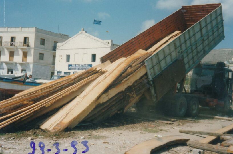 archipelago-syros-boatbuilding-01-featured